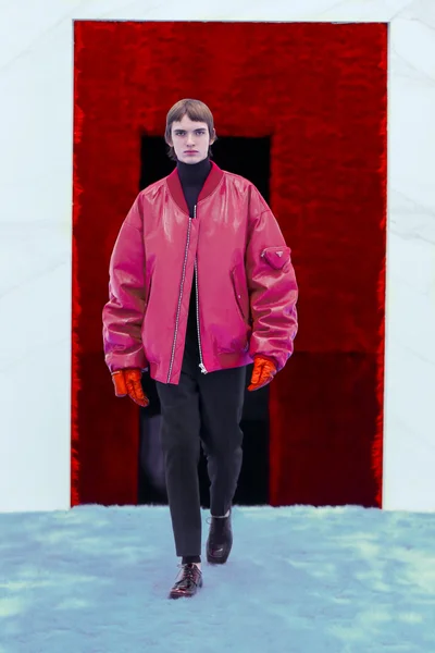 Look 26